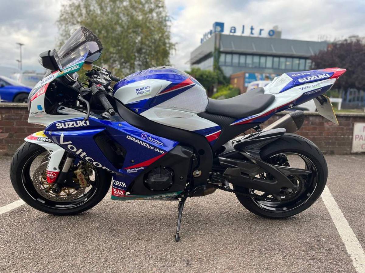 Suzuki GSXR1000 L4 VOLTCOM